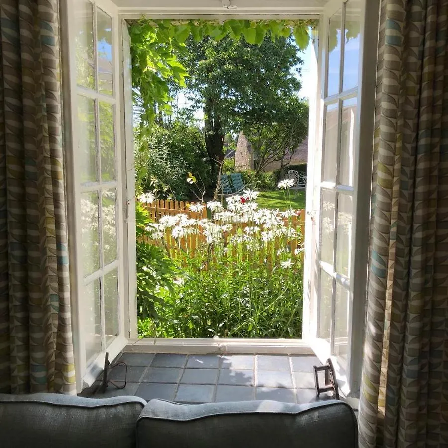 Holiday home Walnut Tree Gite Brittany Boderel