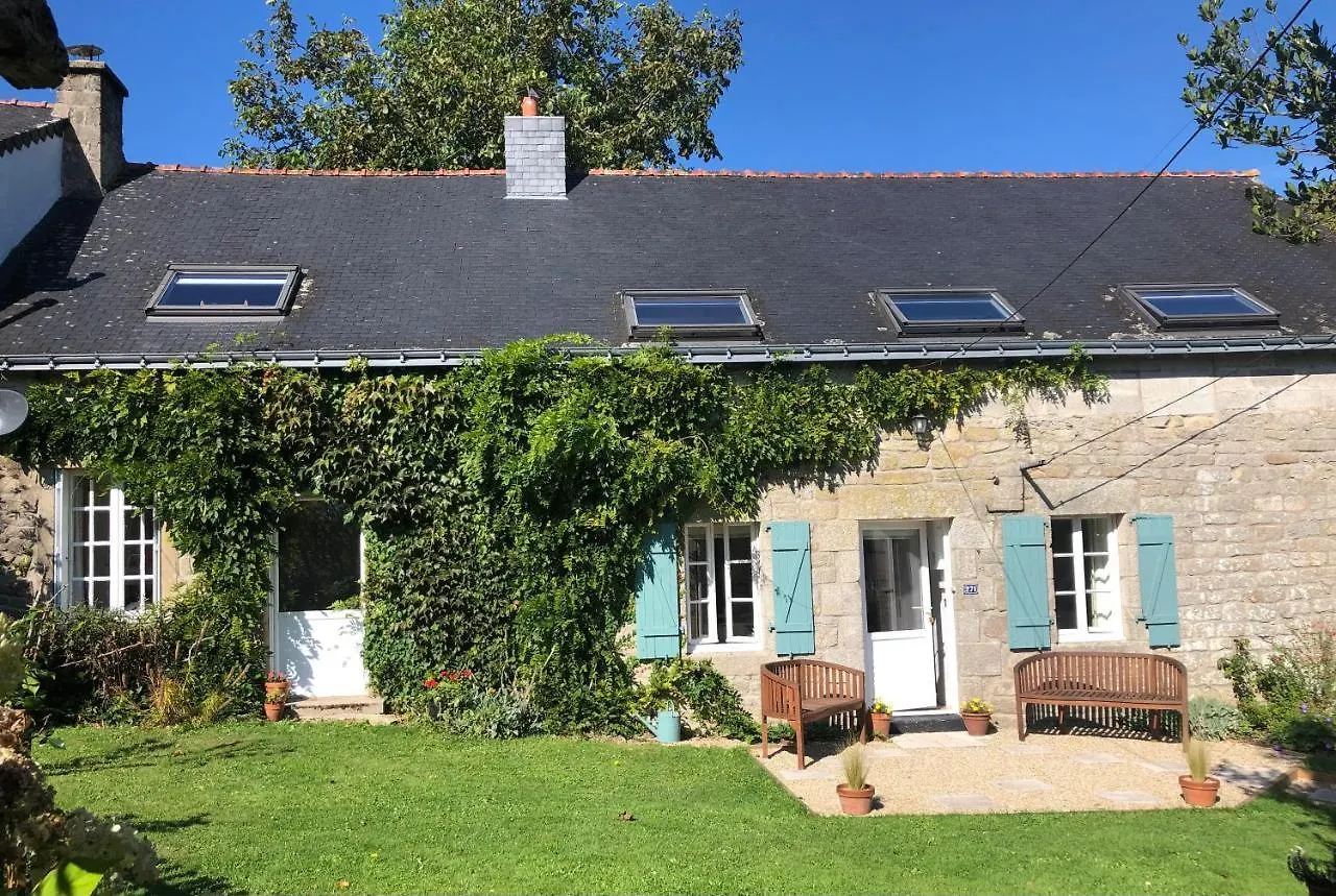 Walnut Tree Gite Brittany Boderel Holiday home